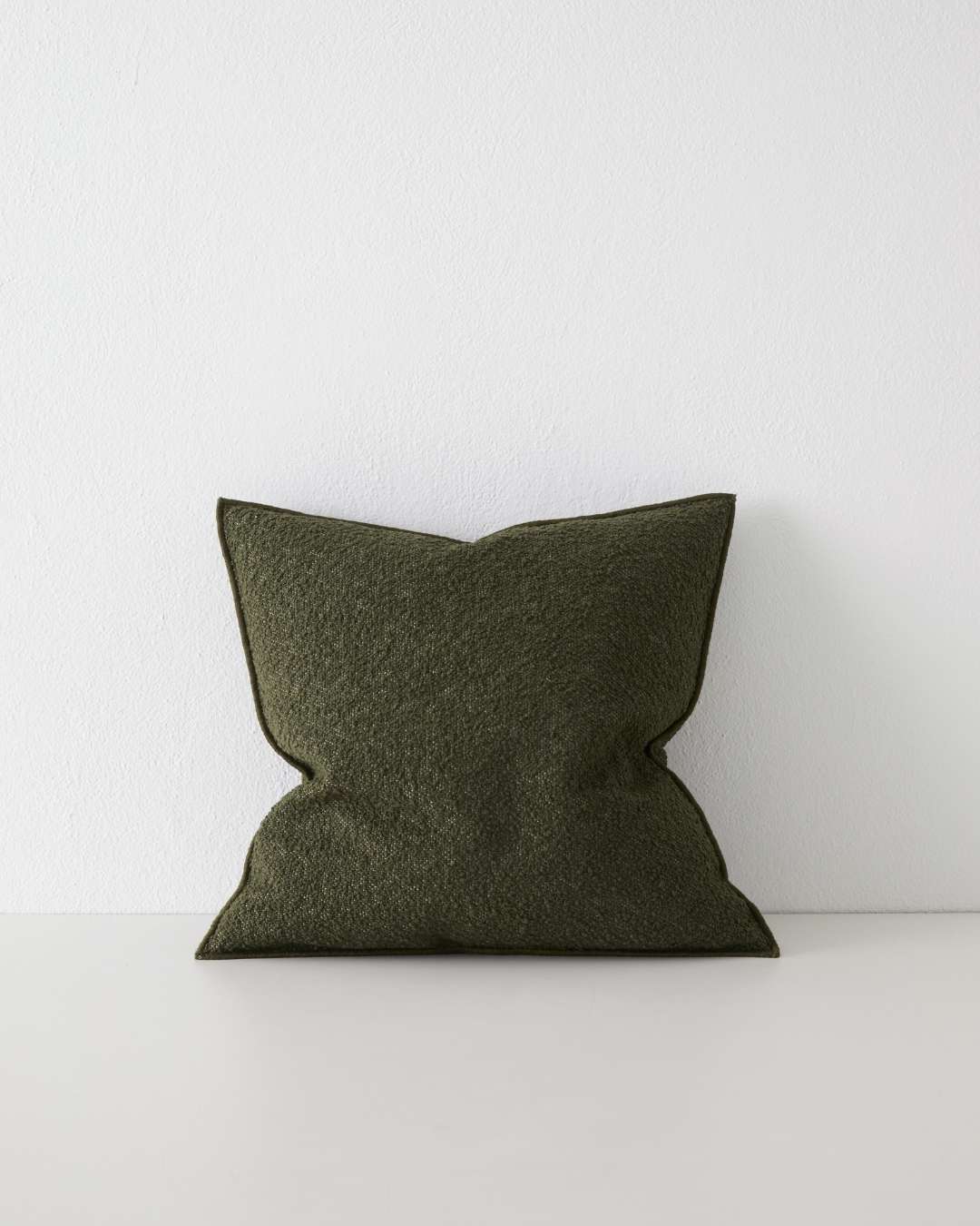 Alberto Cushion