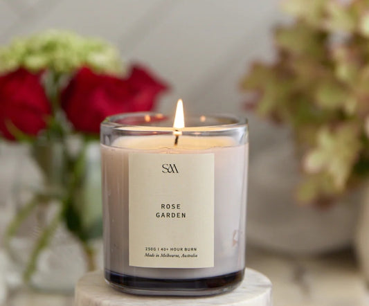 Rose Garden 250g scented candle