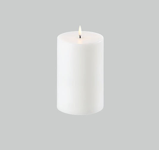 LED medium wide pillar candle 10.1x15.2cm