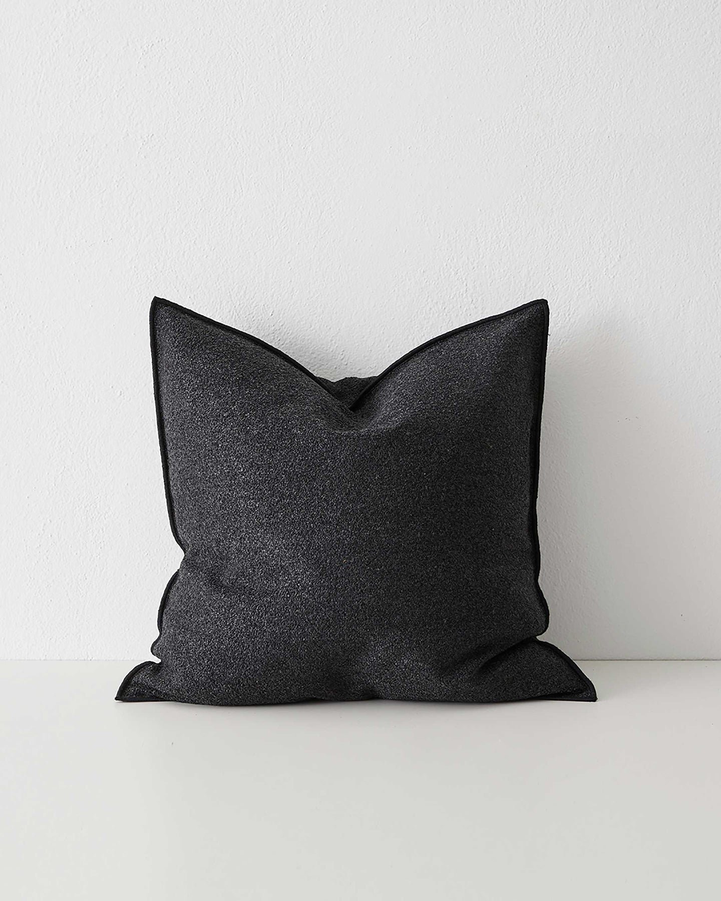 Alberto Cushion