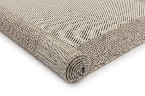 indoor/outdoor rug cream grey